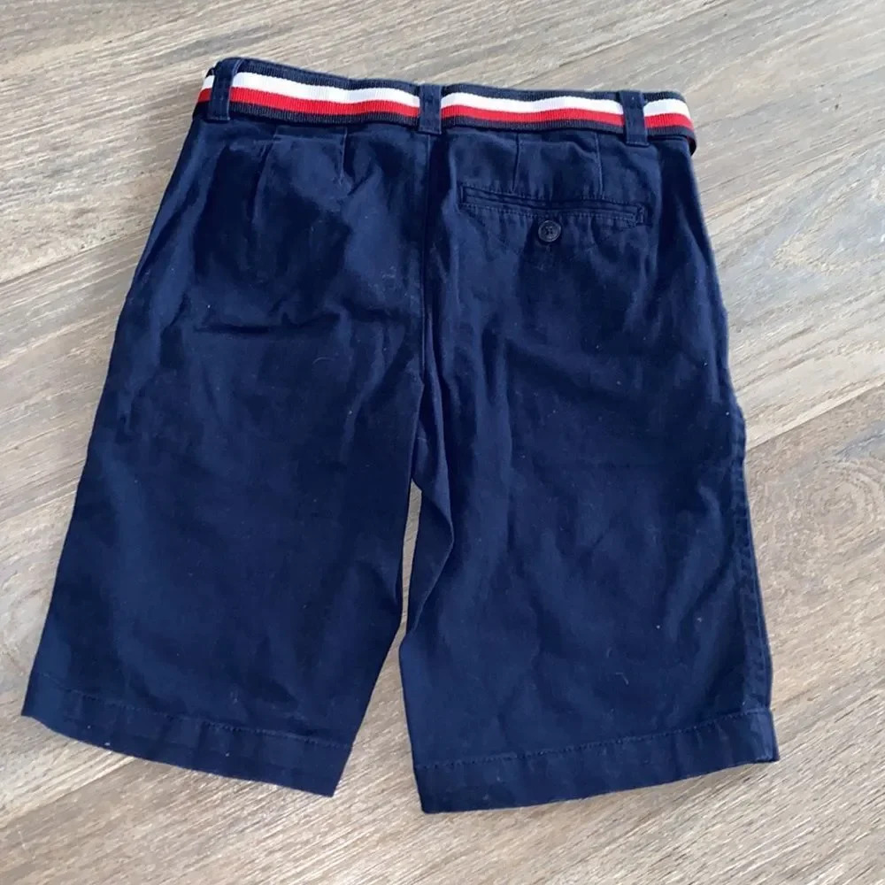 Tommy Hilfiger Chino style boy shorts - Picture 3 of 5